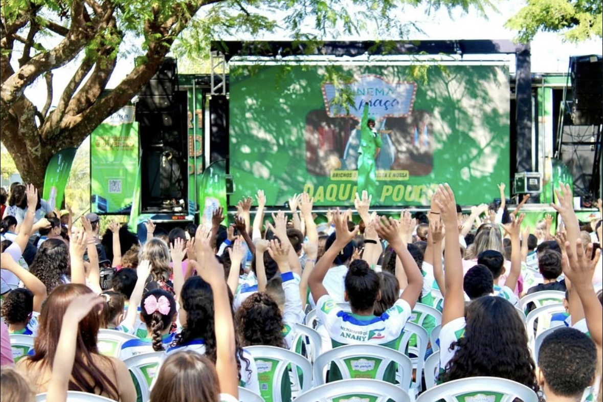 Cinema na Praça leva sucessos do audiovisual a cidades do Paraná em agosto e setembro