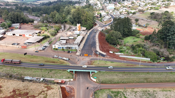 SONHO REALIZADO | Nova Ponte XIV de Novembro já está 90% concluída e dará fim à espera de anos da comunidade