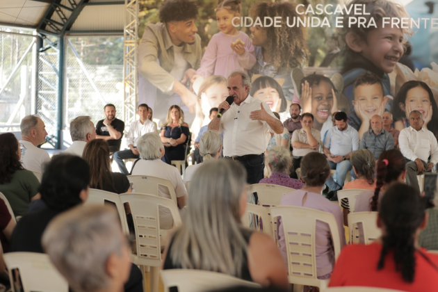 AVANÇO: Para atender da criança ao idoso, Prefeitura inaugura CCI, CRAS e quadra no Santa Felicidade