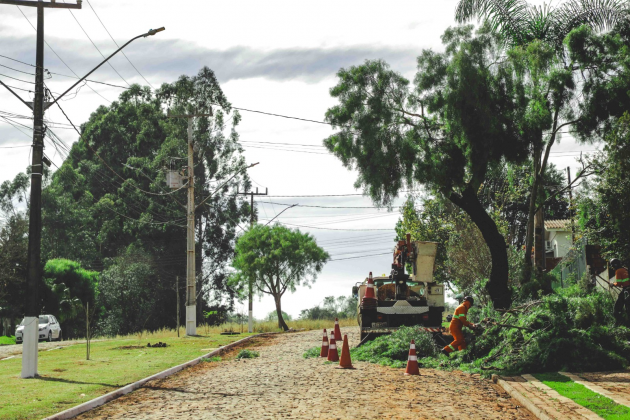 Prefeitura mobiliza força-tarefa para mutirão de serviços no distrito de Rio do Salto
