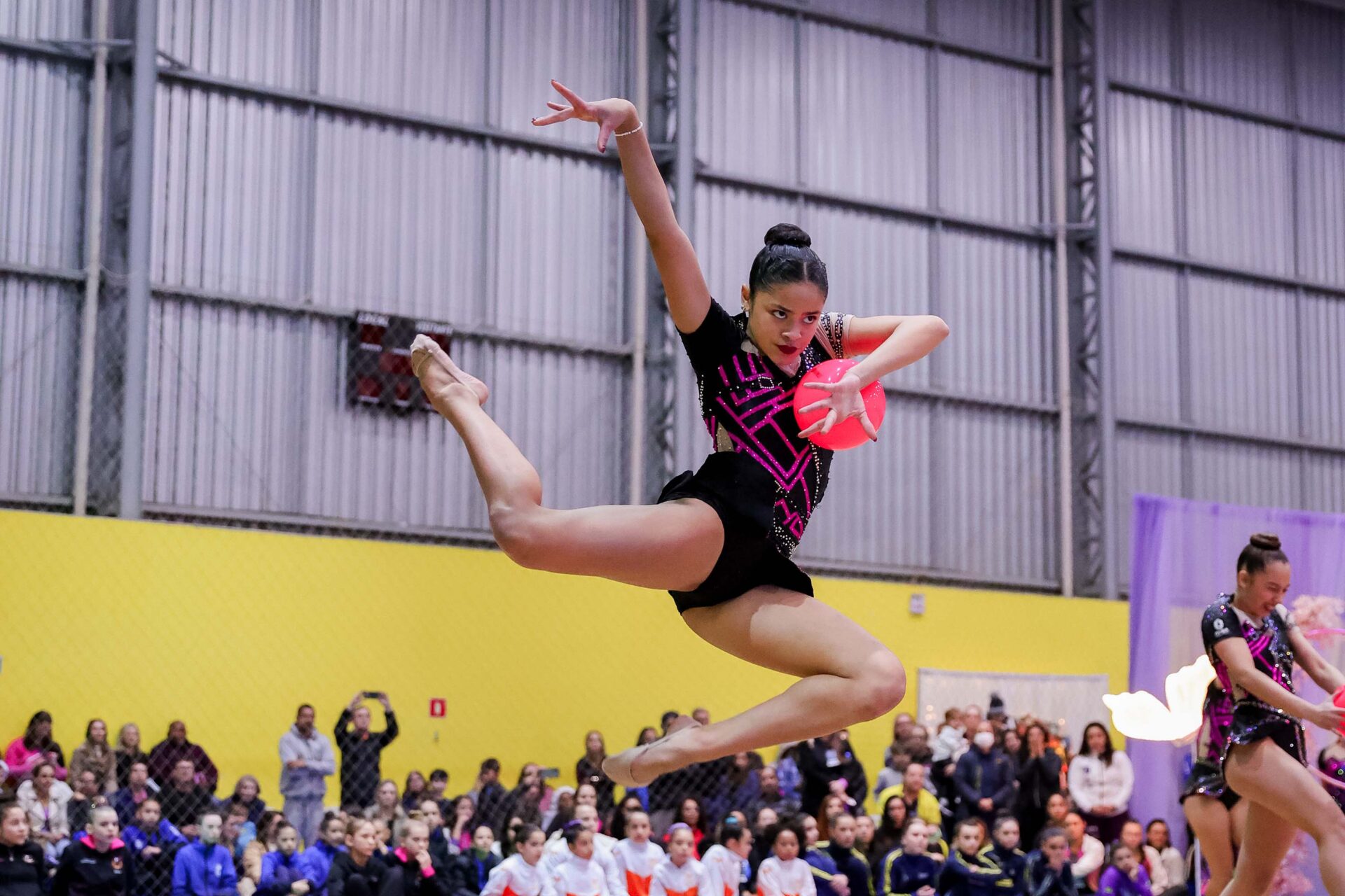 Sanepar apoia equipe de ginástica rítmica que vai disputar a Copa Sul-Americana