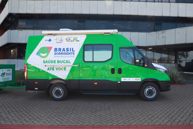 Cascavel recebe Unidade Odontológica Móvel e novos recursos para obras e esporte