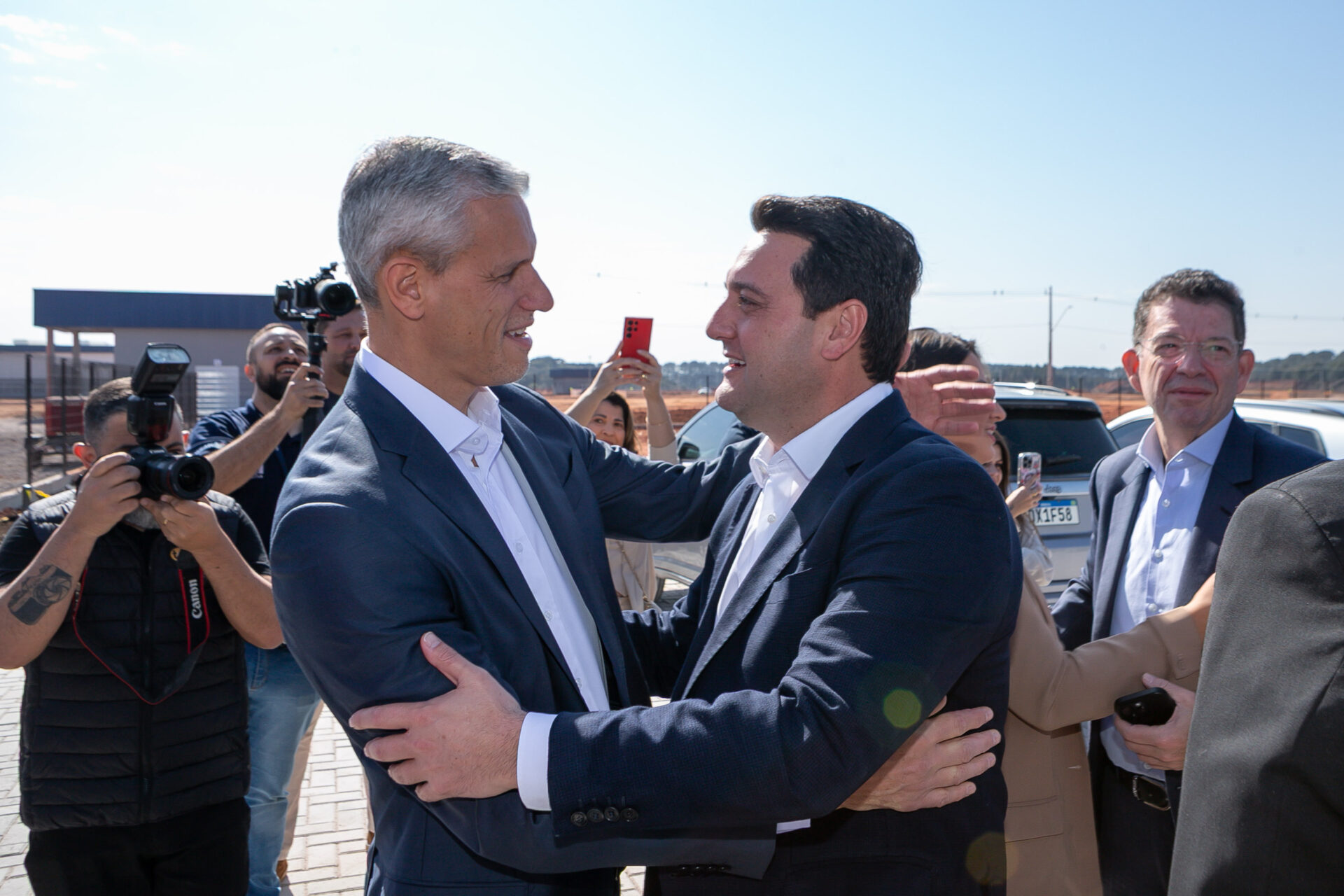 Com apoio do Estado, Electrolux inaugura fábrica em São José dos Pinhais