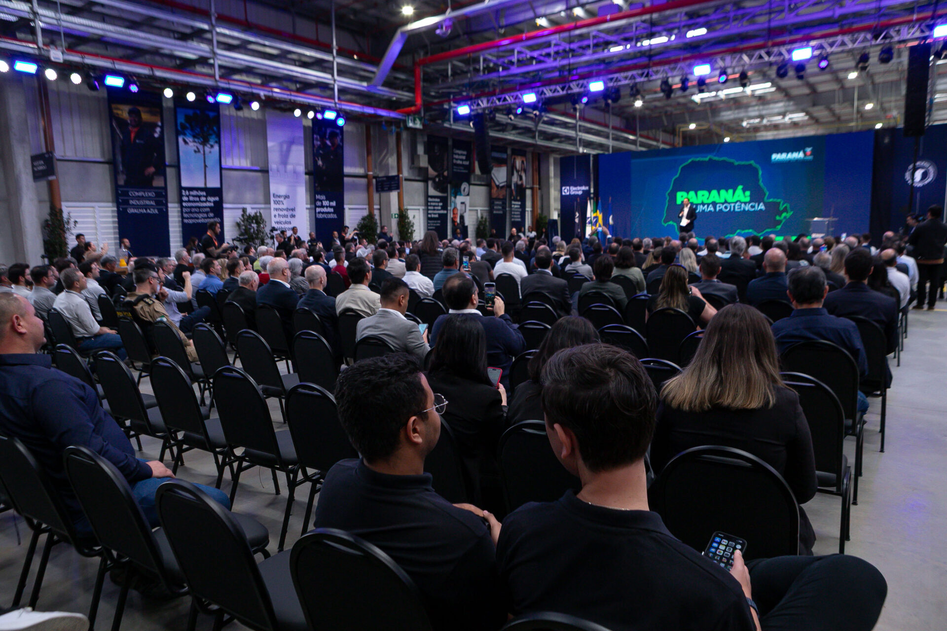 Com apoio do Estado, Electrolux inaugura fábrica em São José dos Pinhais