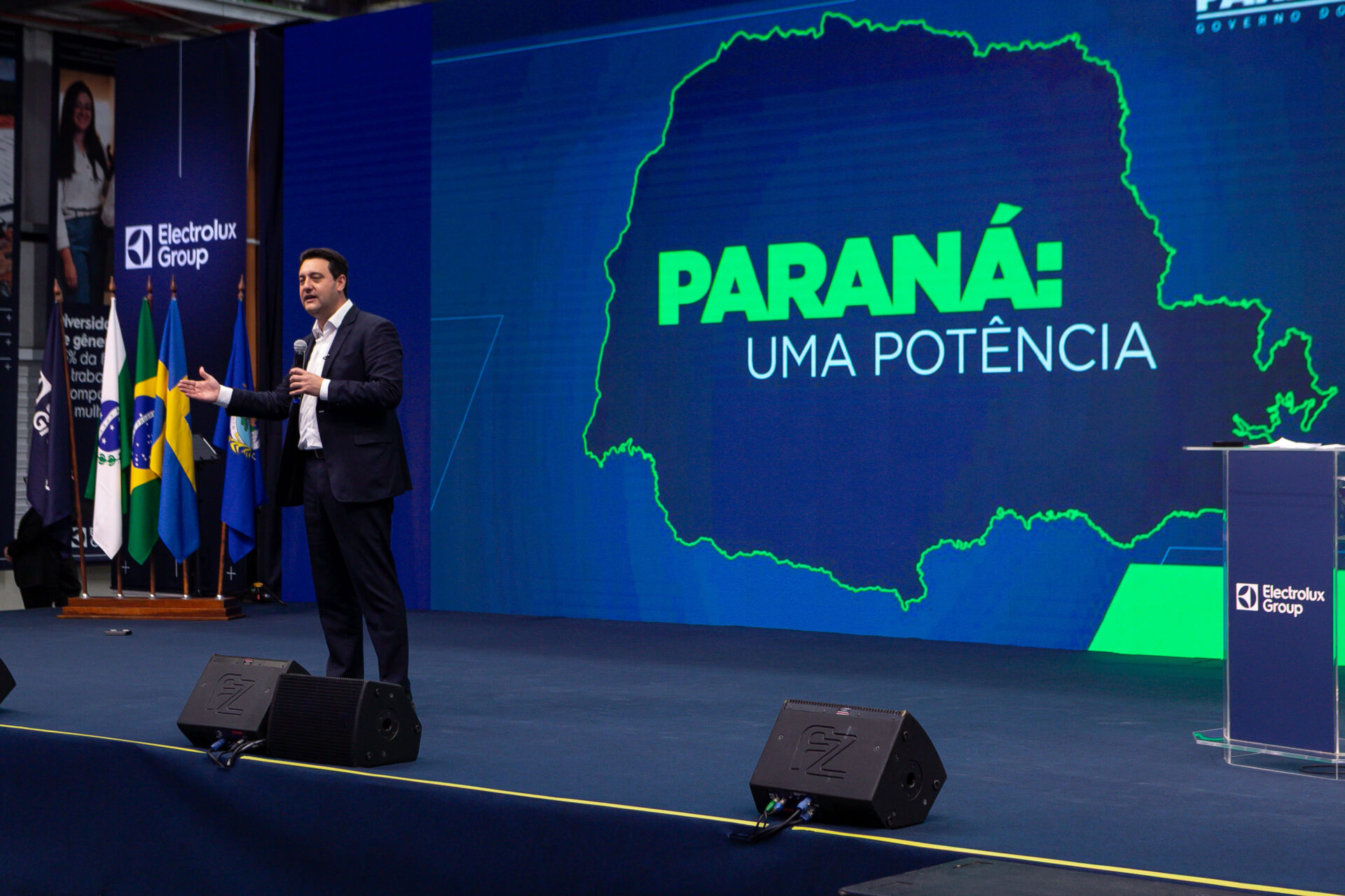 Com apoio do Estado, Electrolux inaugura fábrica em São José dos Pinhais