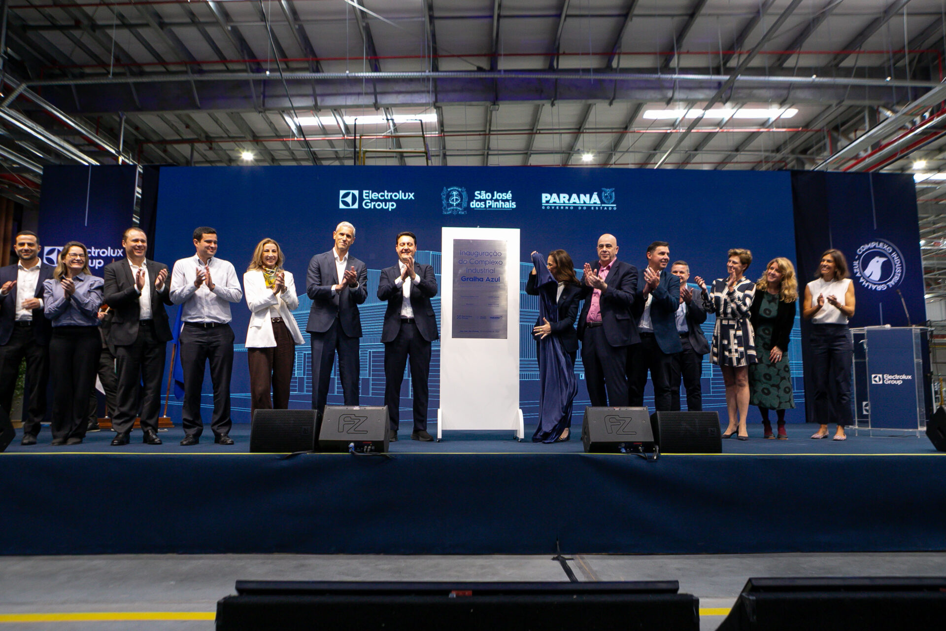Com apoio do Estado, Electrolux inaugura fábrica em São José dos Pinhais