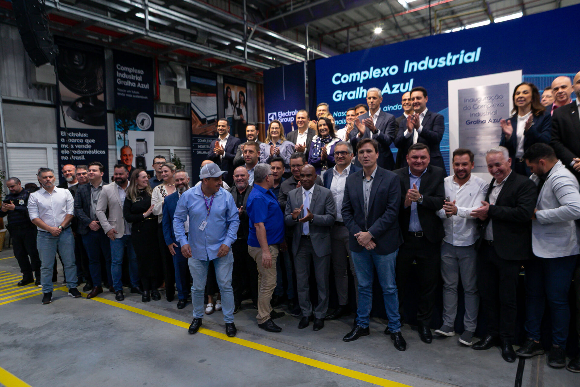 Com apoio do Estado, Electrolux inaugura fábrica em São José dos Pinhais