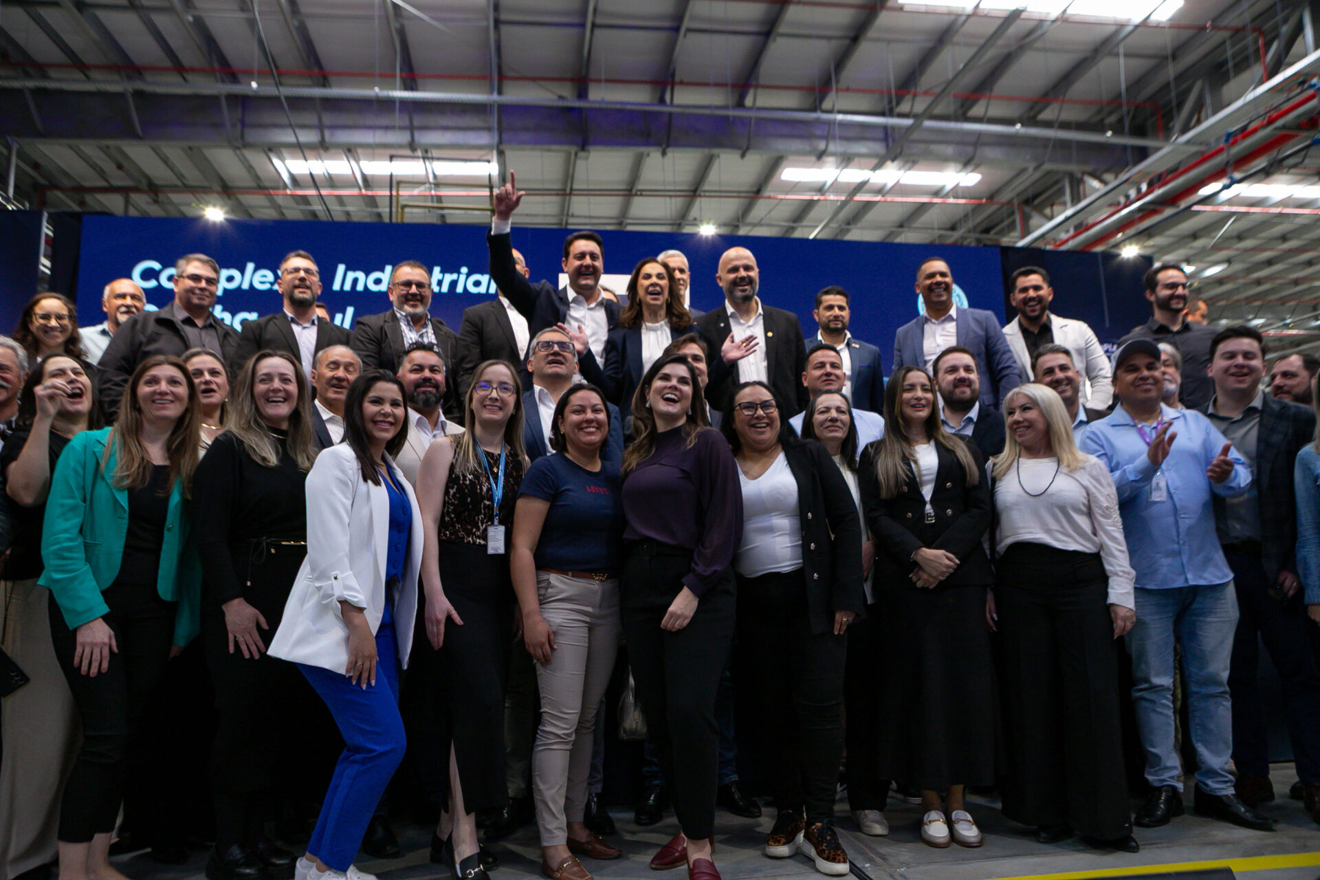 Com apoio do Estado, Electrolux inaugura fábrica em São José dos Pinhais