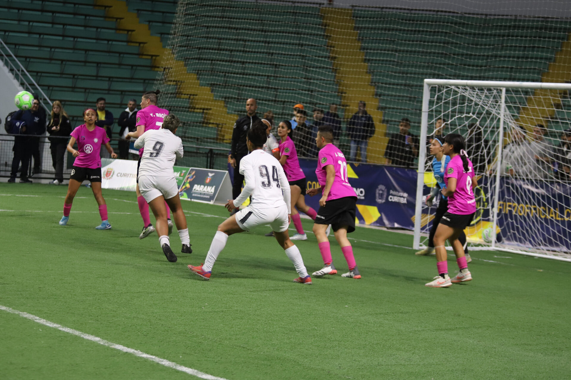 Tic Tac e Leonas campeões: finais do Mundial de Clubes de Futebol 7 agitam o Paraná