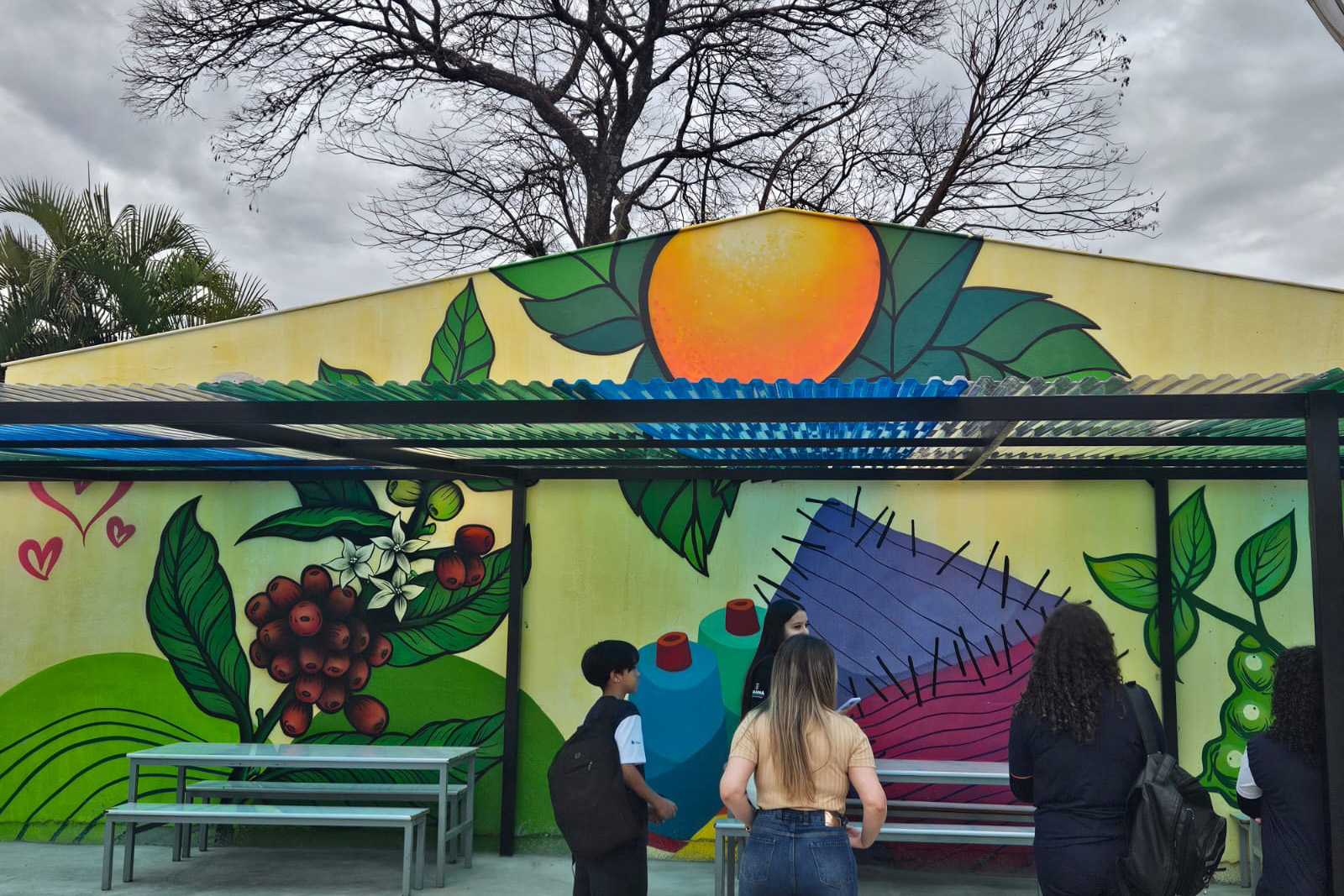 Programa Parceiro da Escola promove quase 4 mil melhorias no primeiro semestre