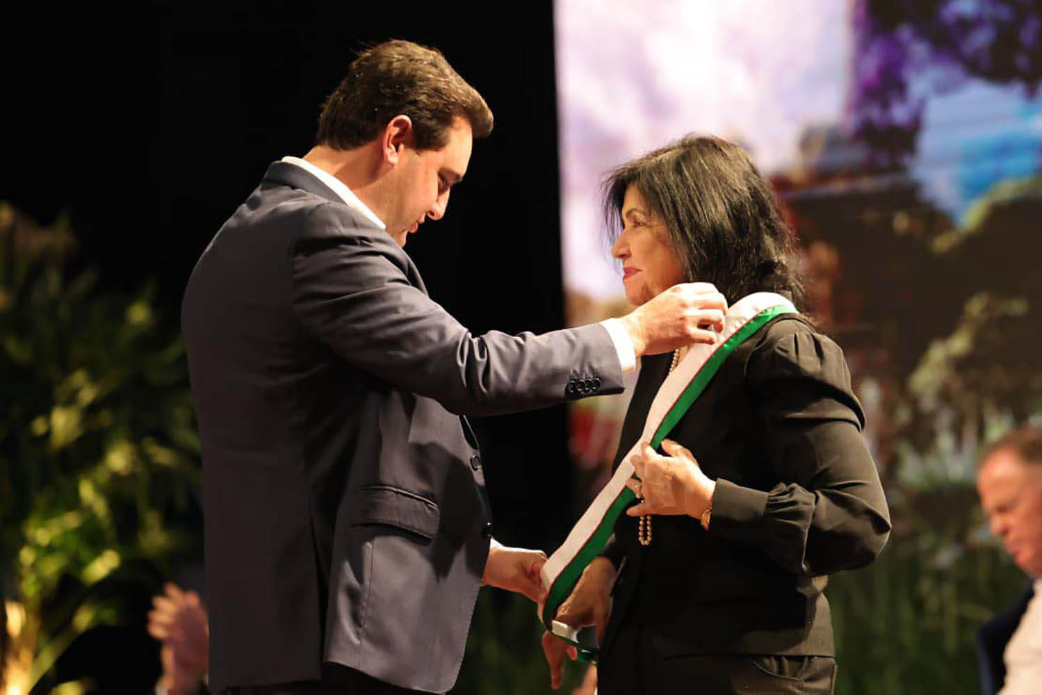 Pesquisadora Mariangela Hungria recebe a Ordem do Pinheiro, maior comenda do Paraná