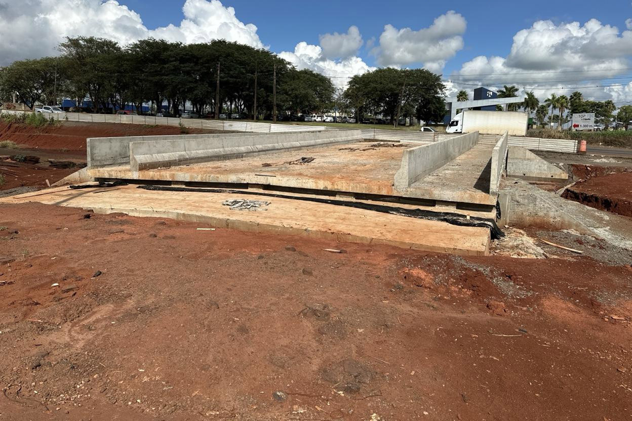 Obra para concluir a duplicação da PR-317 entre Maringá e Iguaraçu tem contrato assinado