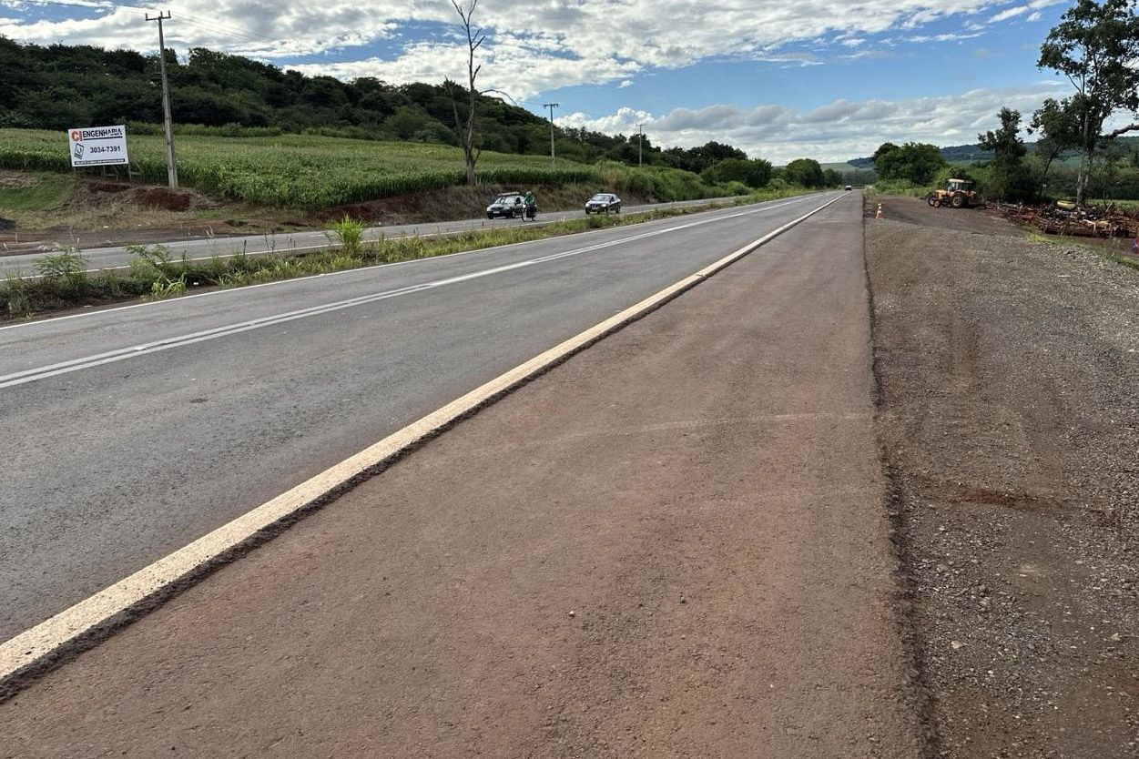 Obra para concluir a duplicação da PR-317 entre Maringá e Iguaraçu tem contrato assinado