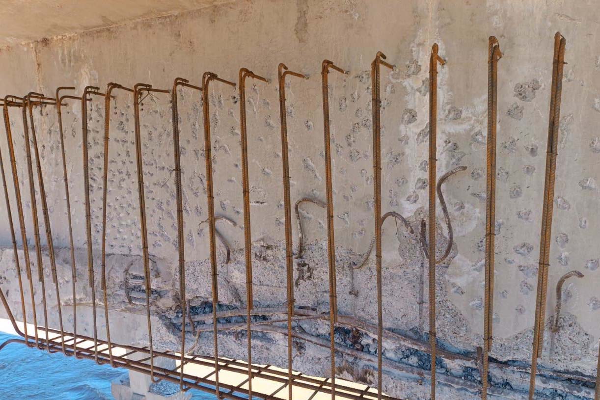 Ponte sobre o Rio Ivaí entre Floresta e Engenheiro Beltrão passa por reformas