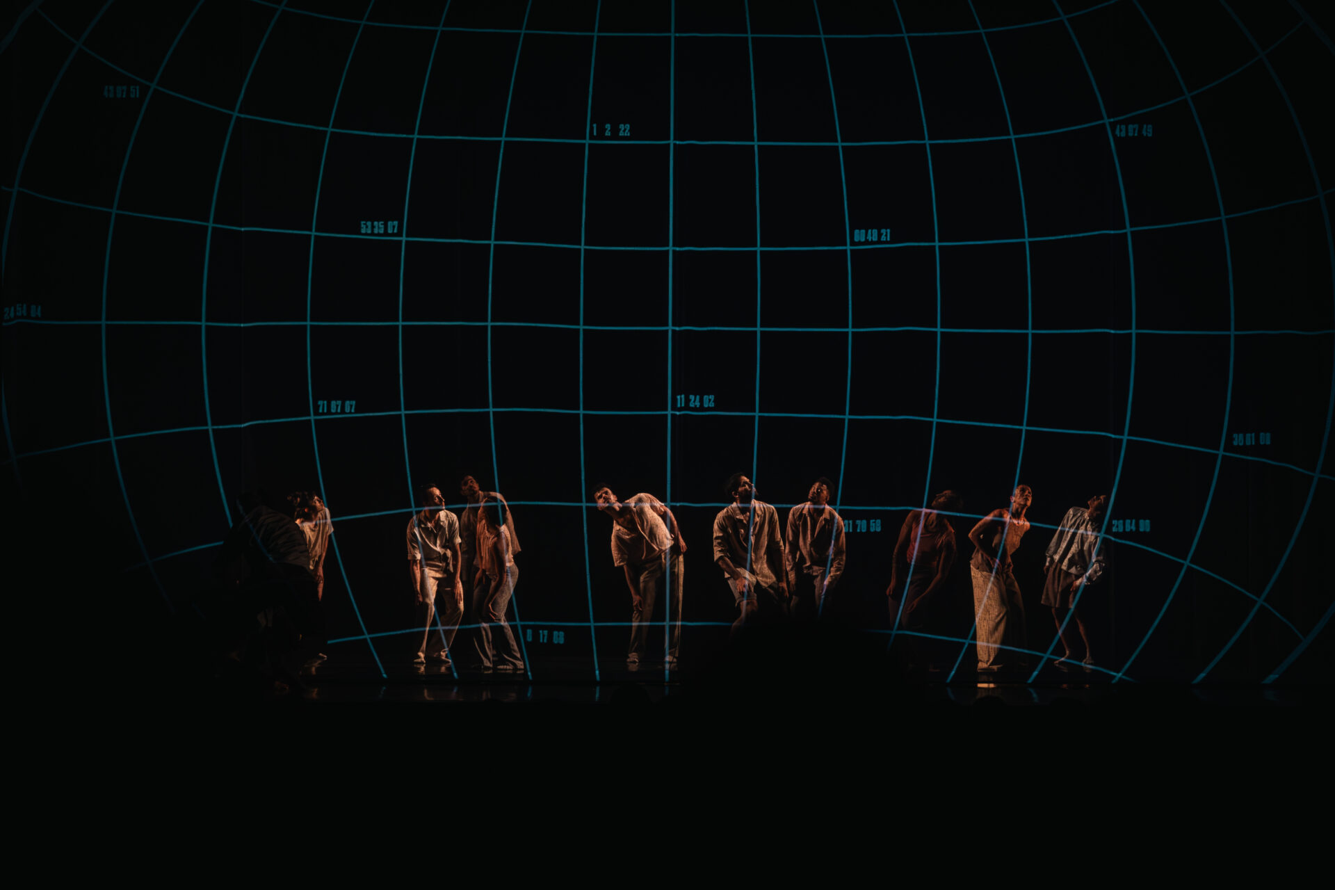 Turnê do Balé Teatro Guaíra leva dança contemporânea a Arapongas e Jacarezinho