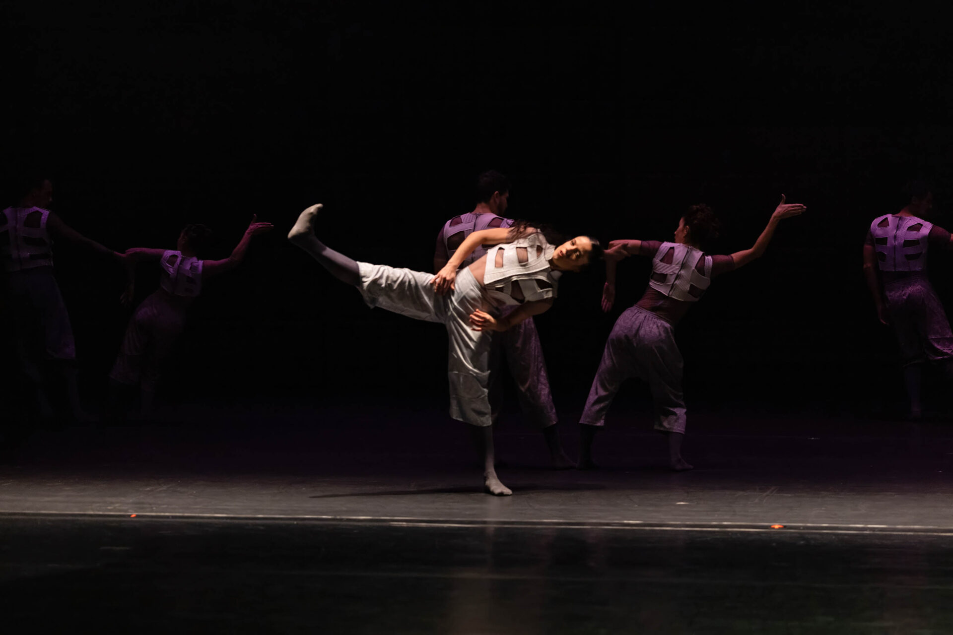Entrada gratuita: Balé Teatro Guaíra leva dança contemporânea a Jacarezinho