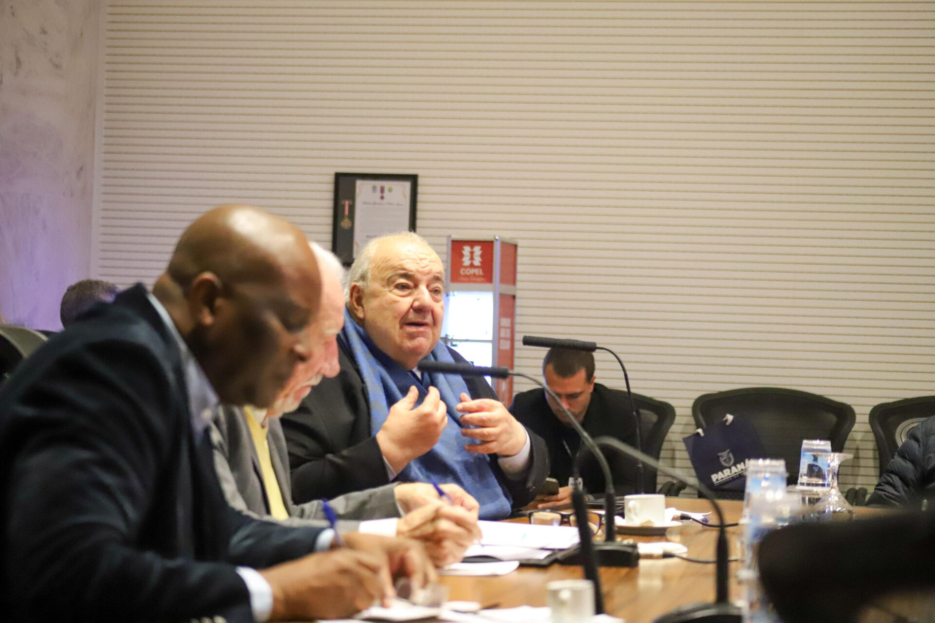 Angola e República Dominicana: Piana apresenta programas do Estado e prospecta parcerias