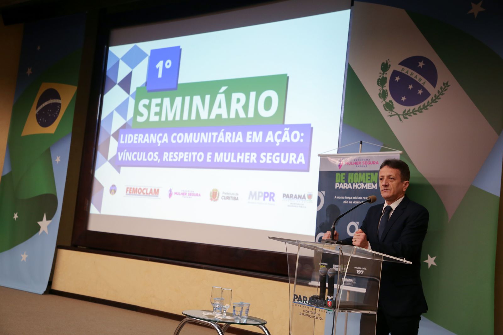 Segurança Pública debate ações contra violência de gênero nas regionais de Curitiba