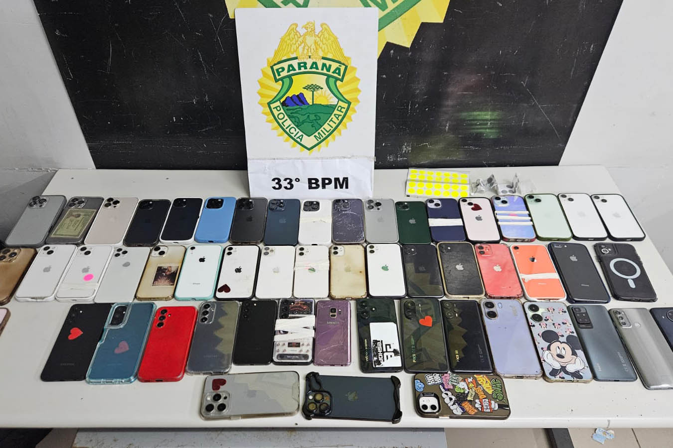 PMPR prende cinco pessoas e recupera 54 celulares furtados em festival na Pedreira Paulo Leminski