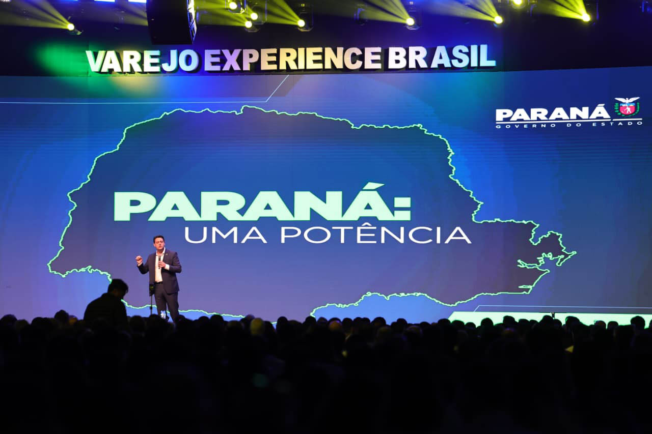 Governador apresenta avanços econômicos do Paraná durante Varejo Experience Brasil