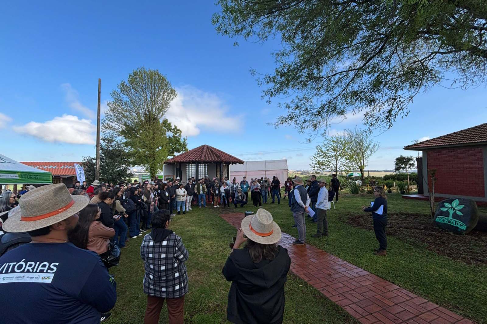 Com apoio do IDR-PR, Cascavel sedia evento sobre agroecologia com foco no inverno