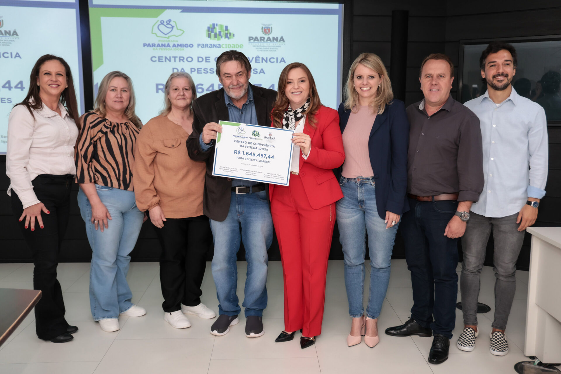Estado libera R$ 13 milhões para Casa da Mulher e equipamentos para idosos em sete cidades