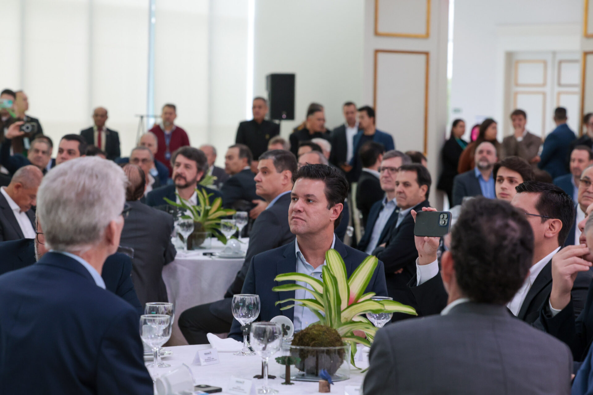 Ratinho Junior recebe Santiago Peña para debater novas oportunidades entre Paraná e Paraguai