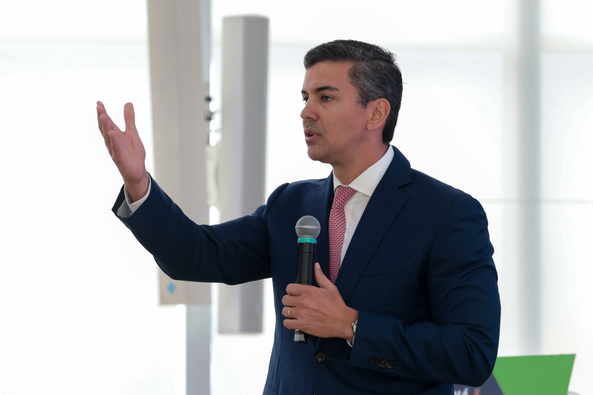 Ratinho Junior recebe Santiago Peña para debater novas oportunidades entre Paraná e Paraguai