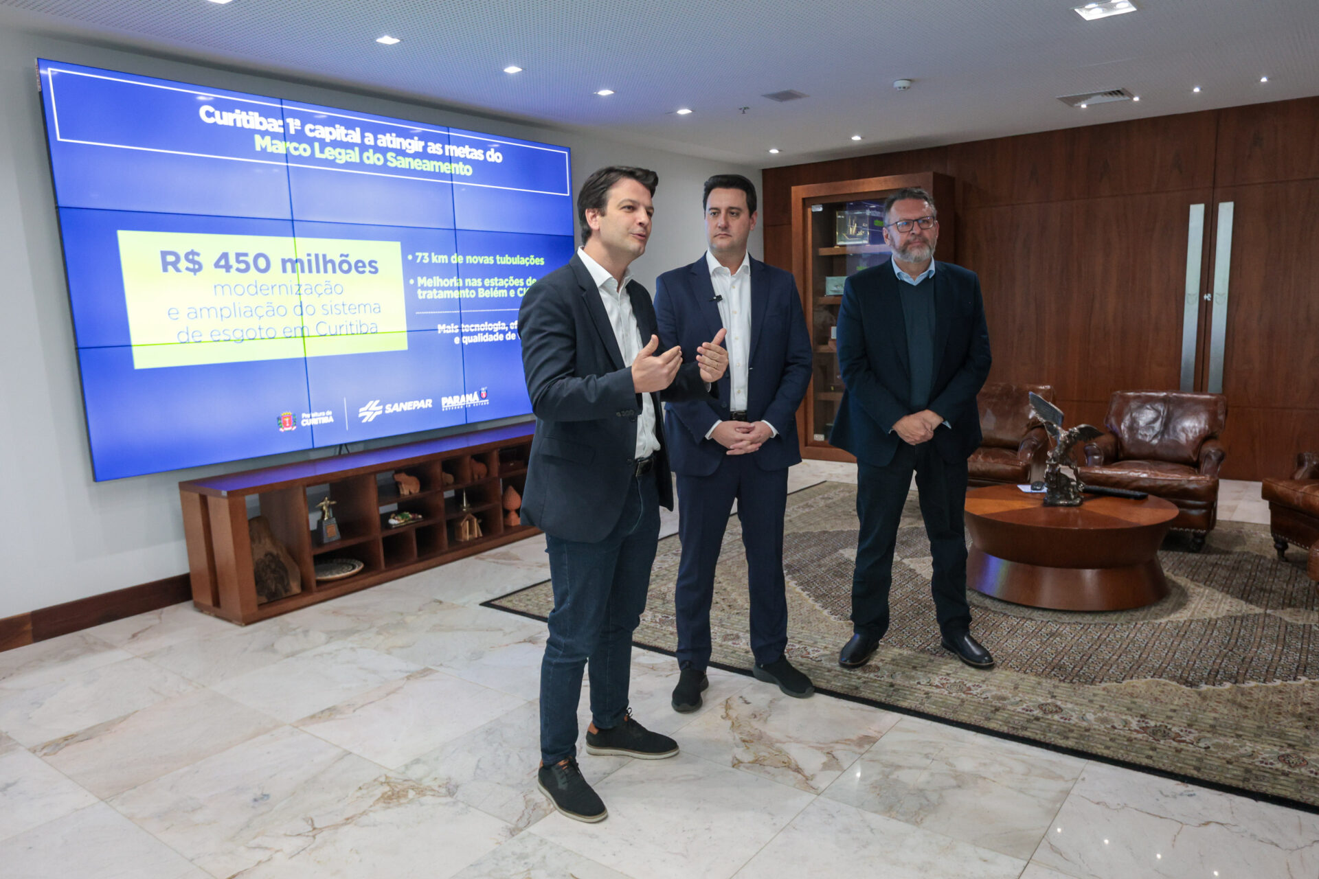 Governador anuncia R$ 456 milhões de investimentos da Sanepar para Curitiba