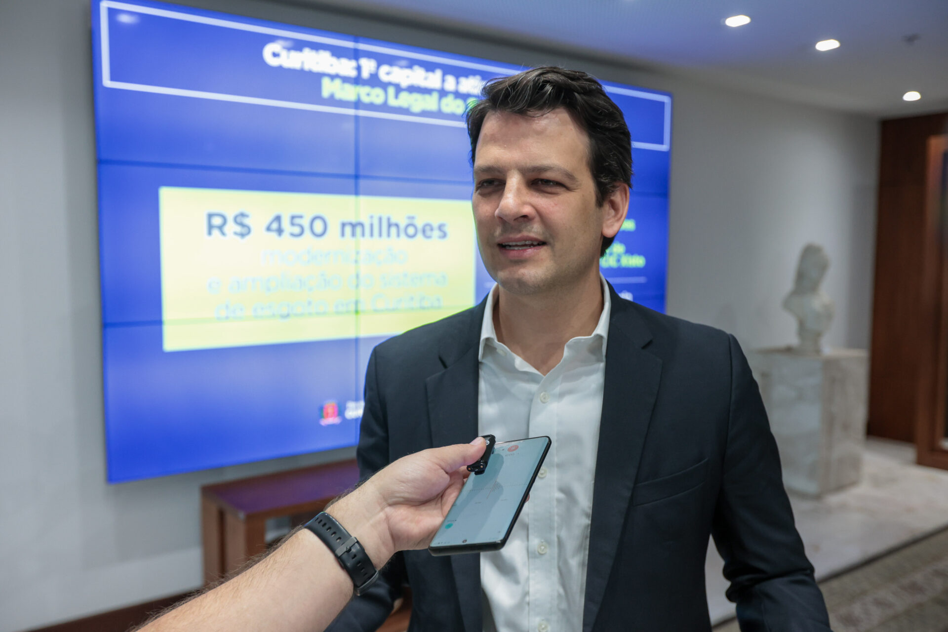 Governador anuncia R$ 456 milhões de investimentos da Sanepar para Curitiba
