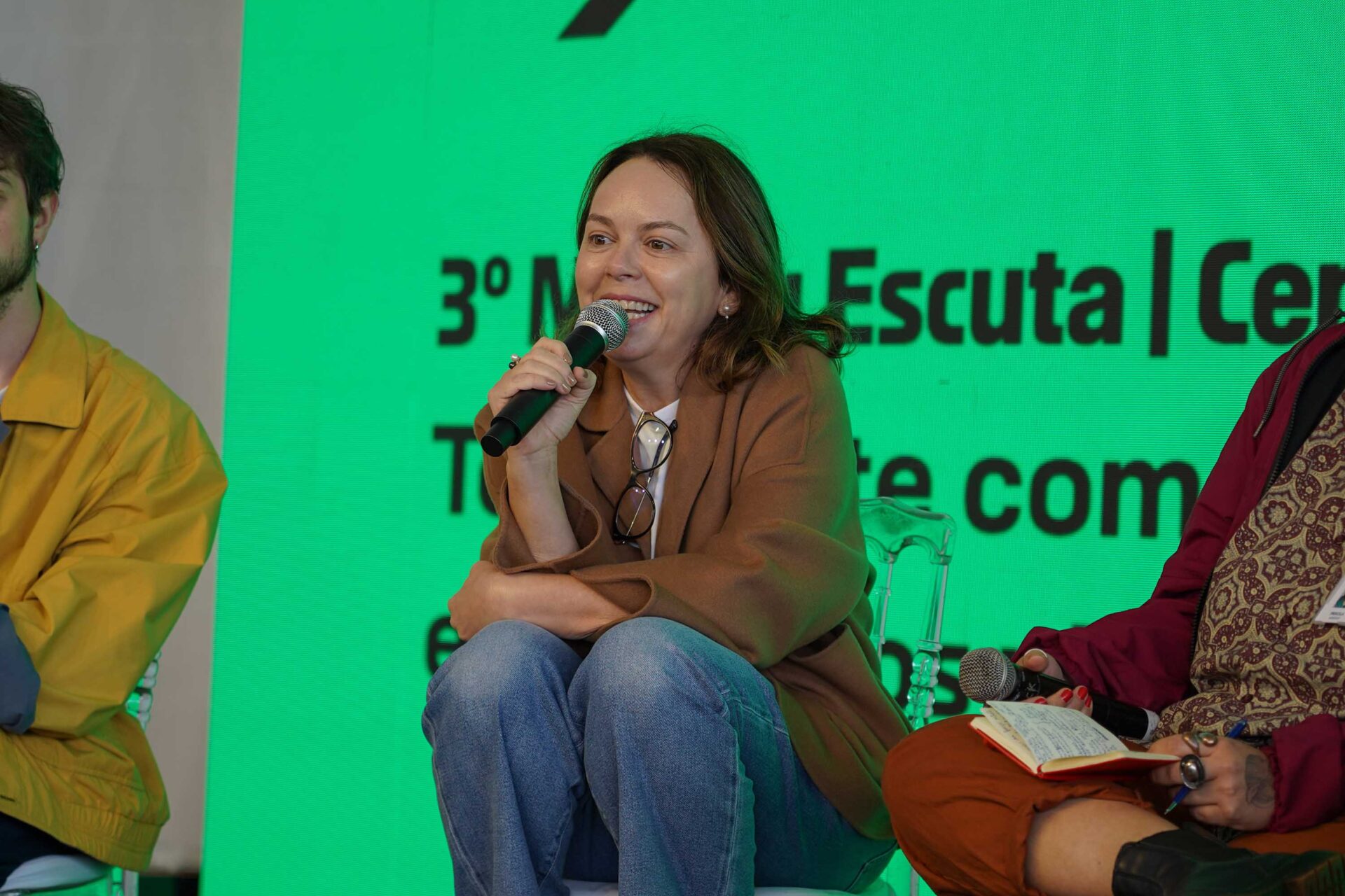 Comunidade de Foz participa de encontro com equipe do Centre Pompidou Paraná para debater novo museu
