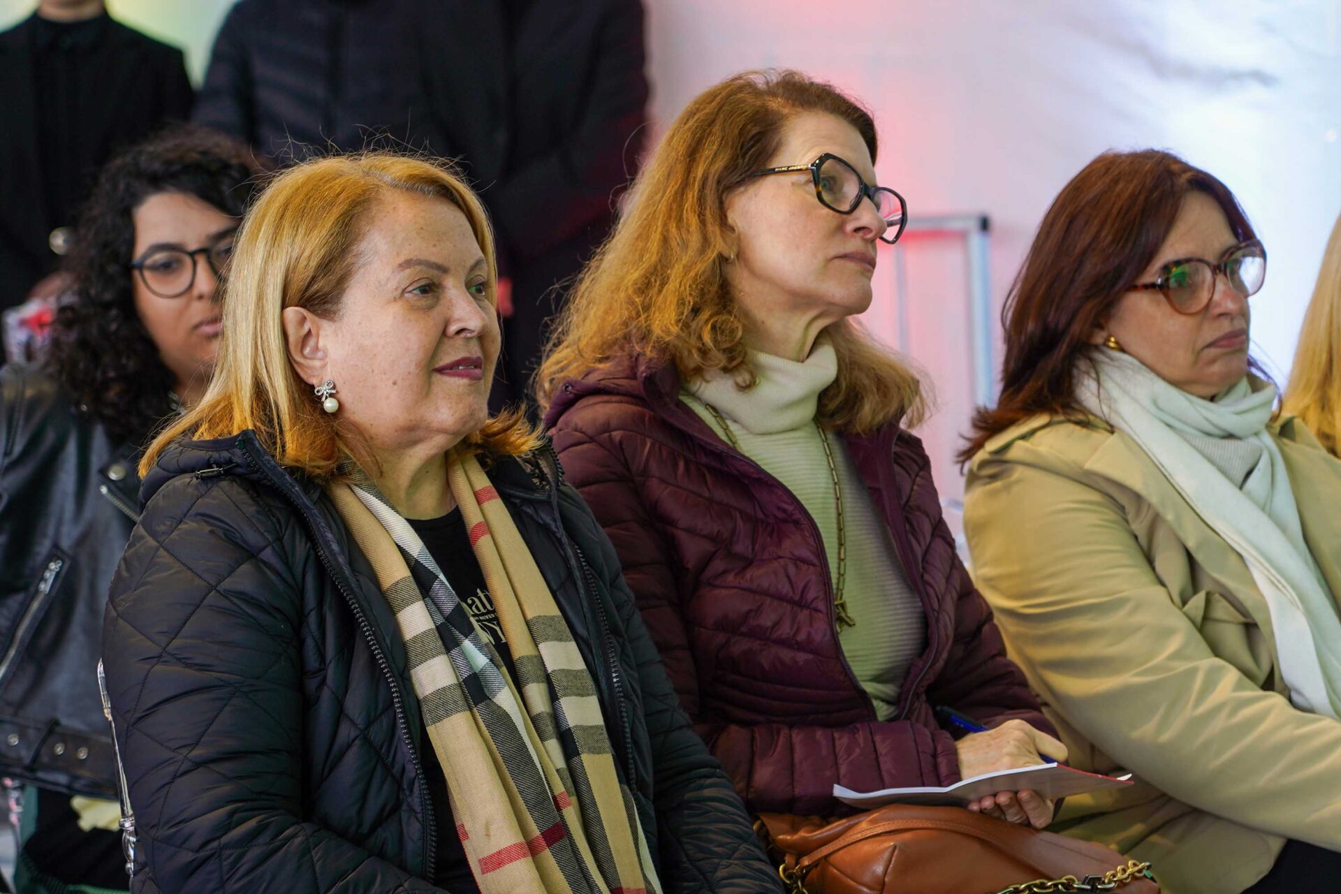 Comunidade de Foz participa de encontro com equipe do Centre Pompidou Paraná para debater novo museu
