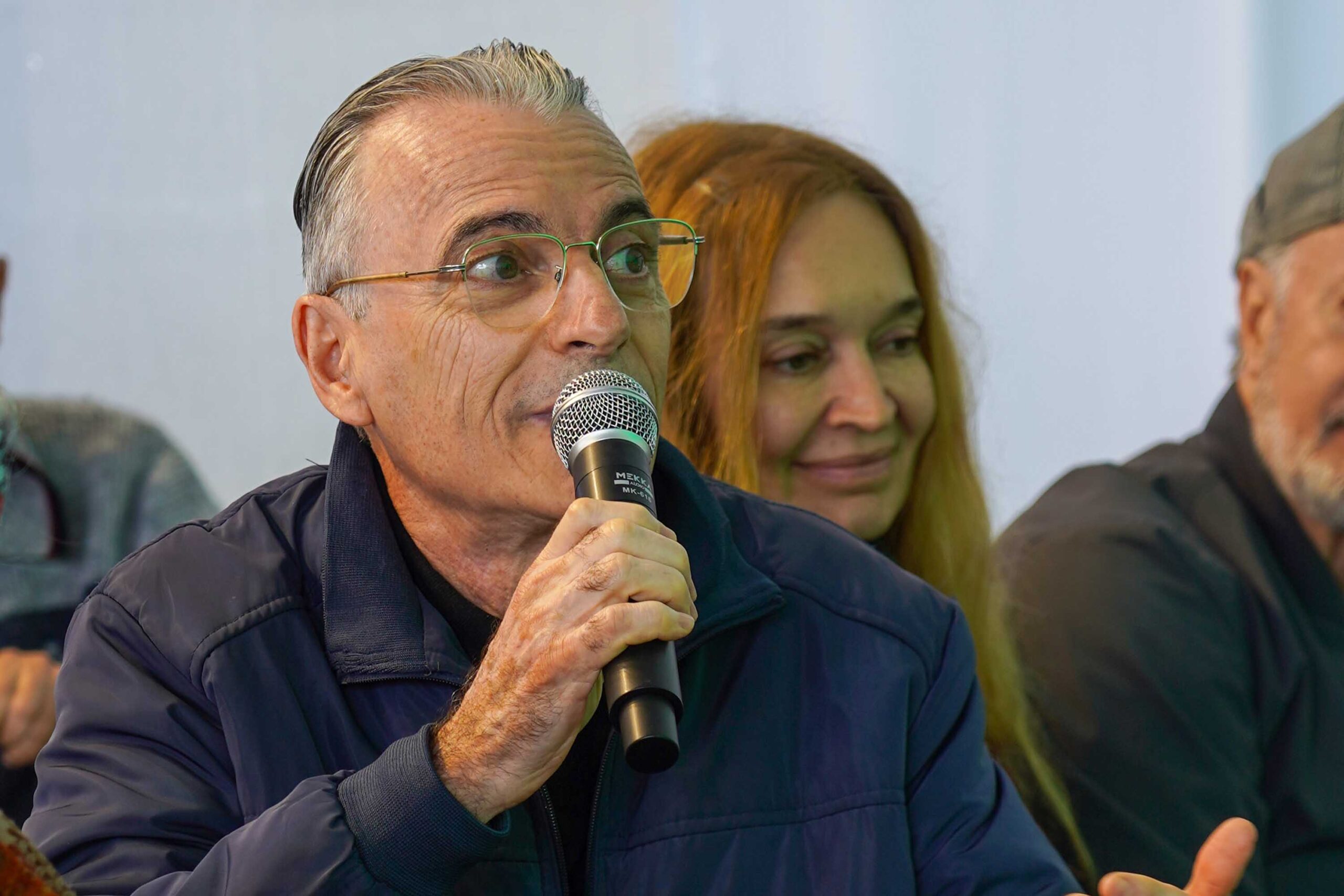 Comunidade de Foz participa de encontro com equipe do Centre Pompidou Paraná para debater novo museu
