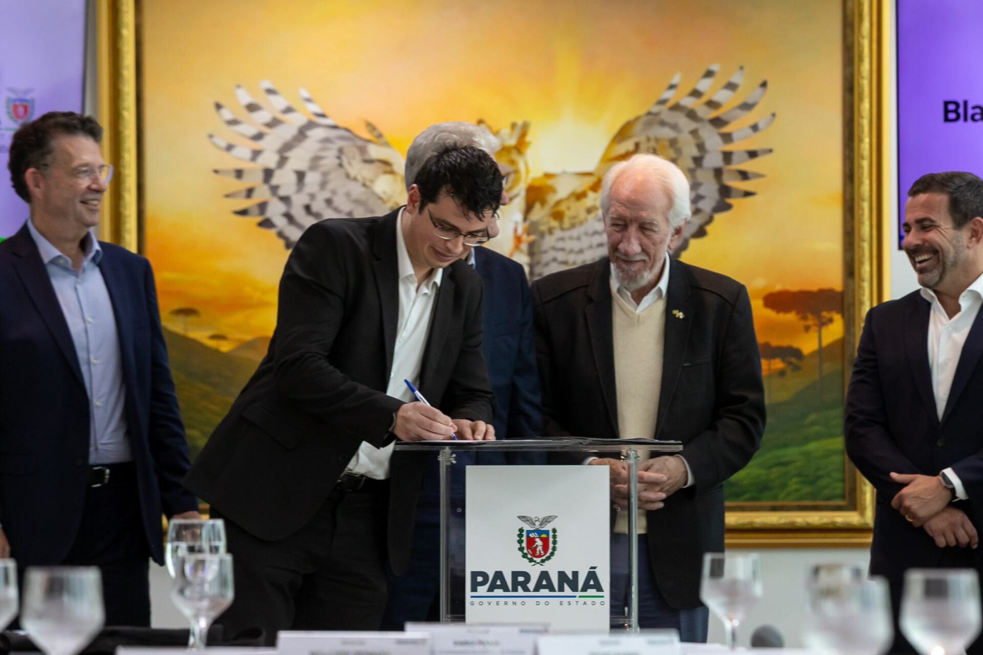 Governo do Paraná e BlackRock anunciam parceria para buscar investimentos internacionais