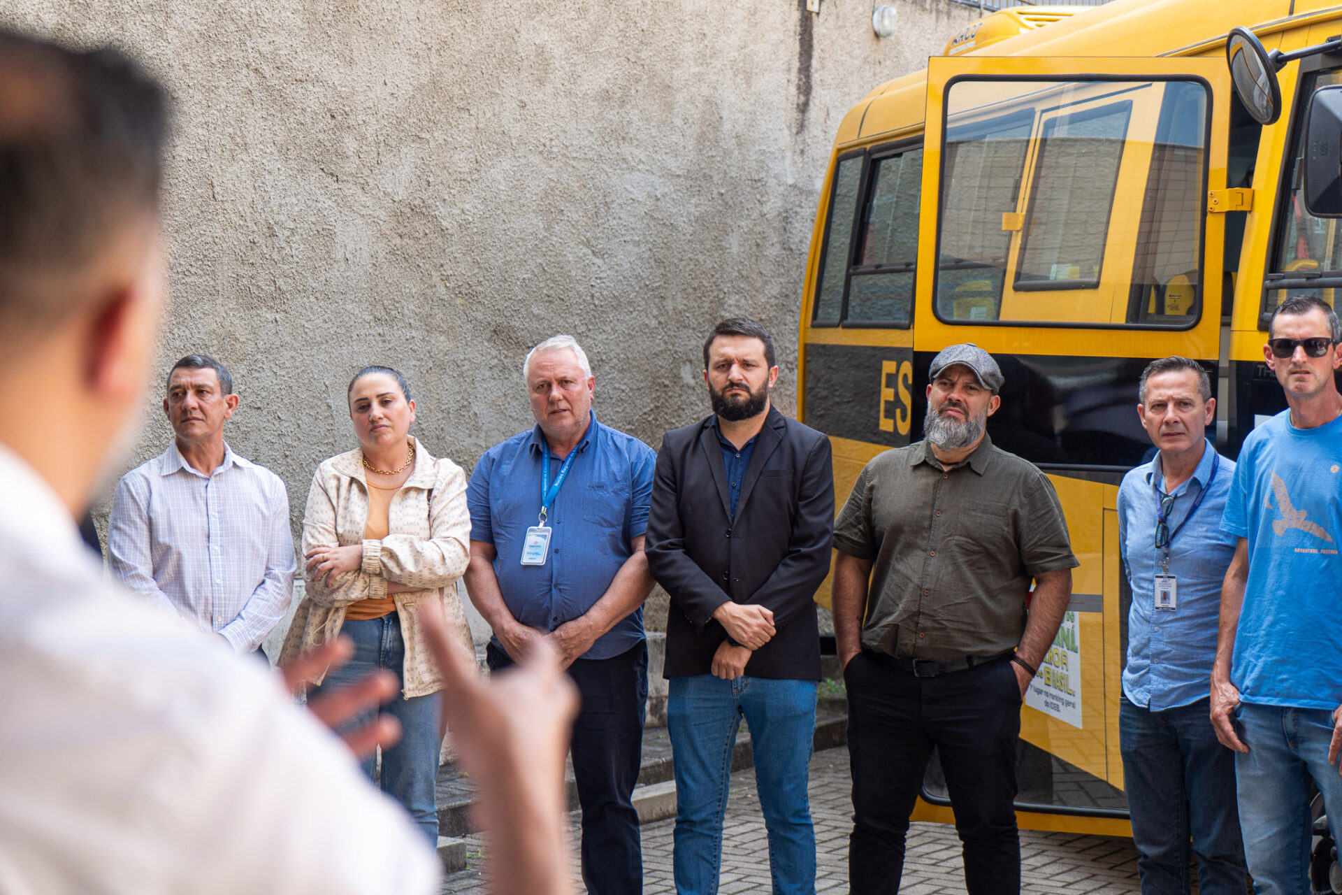 Governo entrega novos ônibus a colégios agrícolas para atividades práticas dos alunos