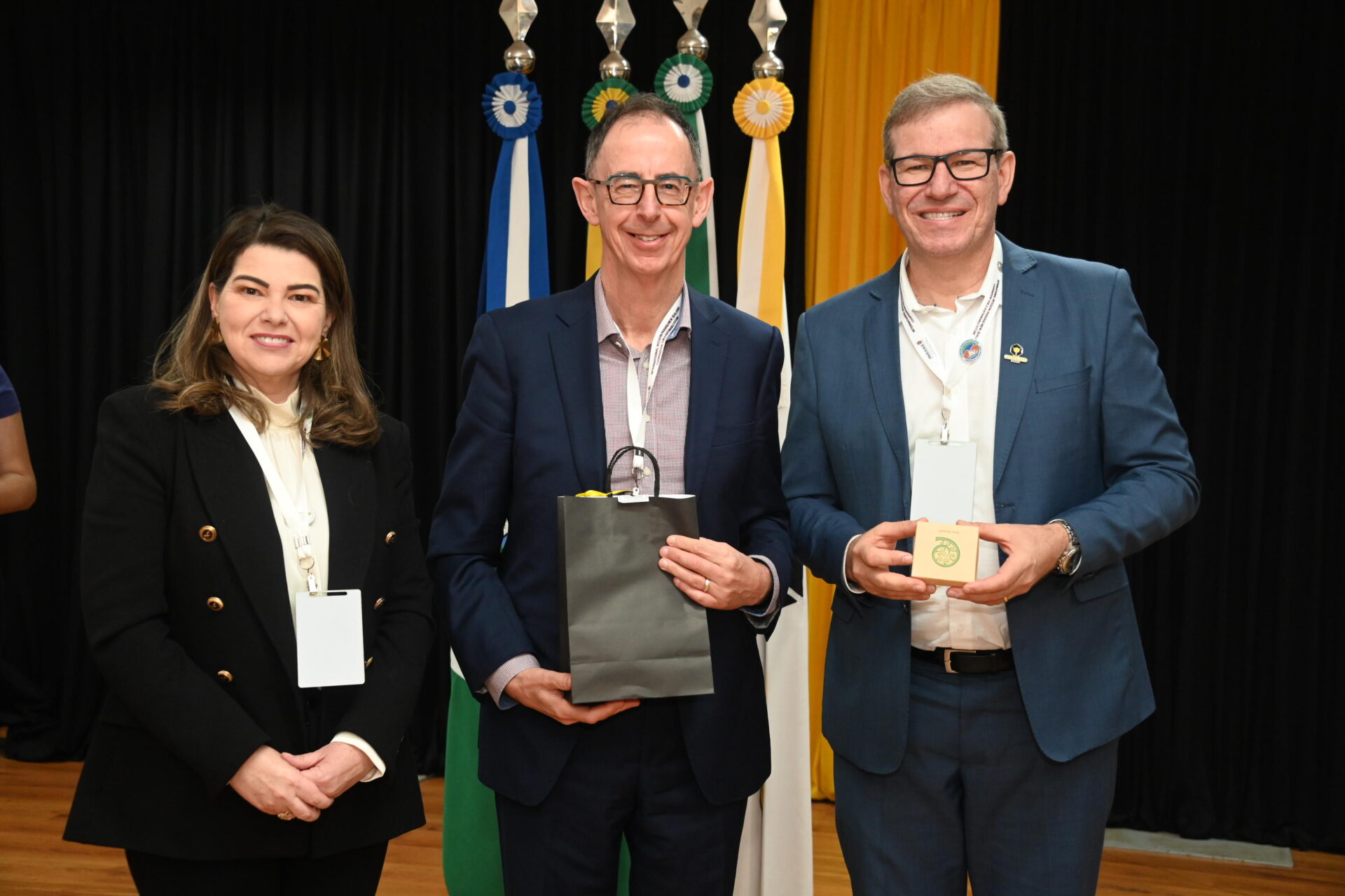 Missão da Nova Zelândia visita universidades estaduais do Paraná em busca de parcerias