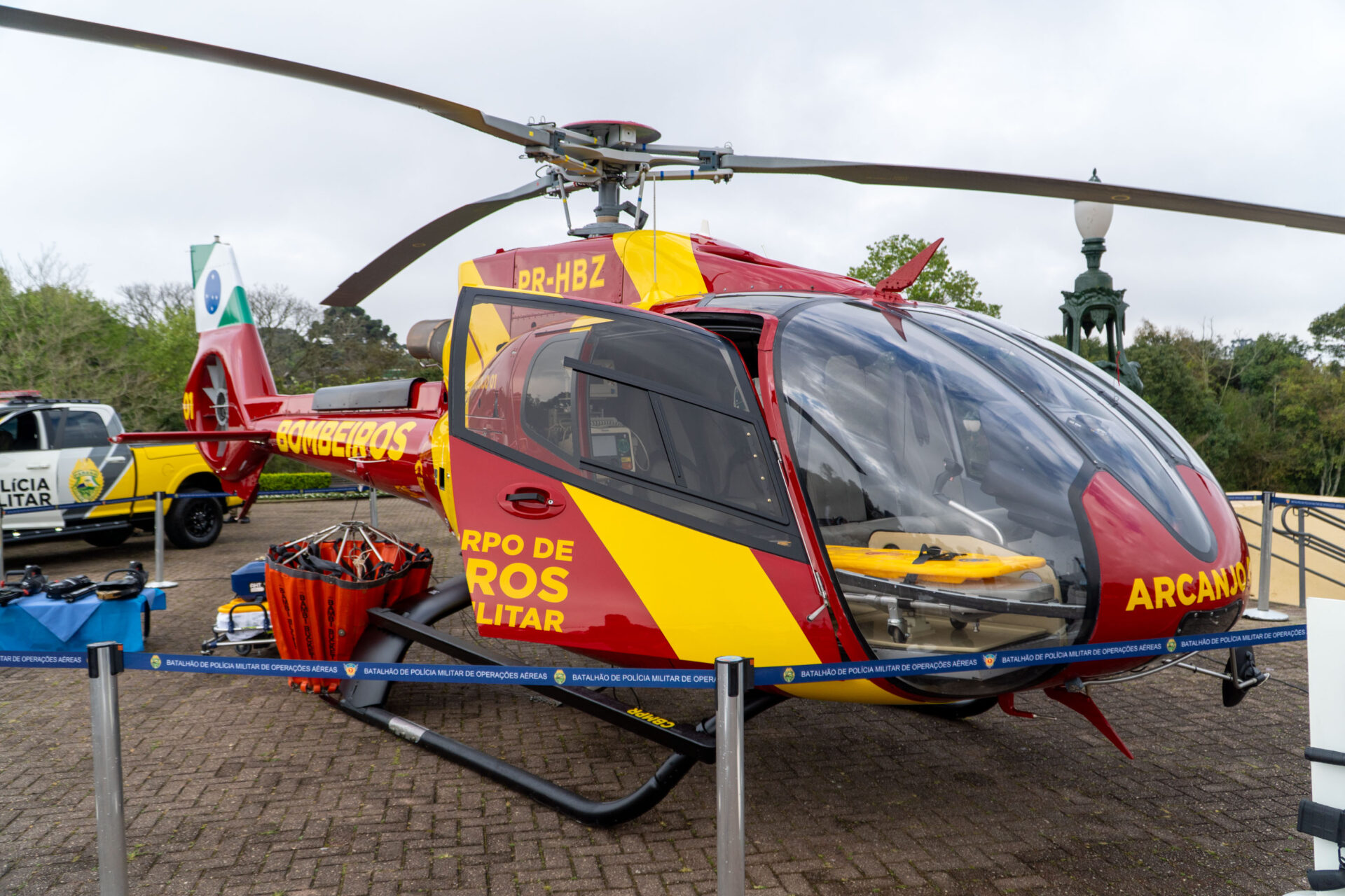 Com cinco novos helicópteros, Paraná tem a maior frota aérea da história da segurança pública