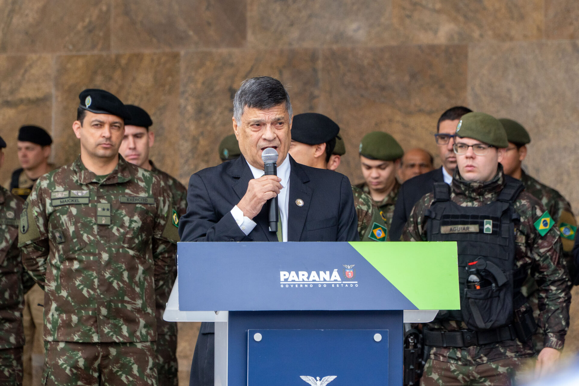 Cerimônia no Palácio Iguaçu celebra a independência e o início da Semana da Pátria