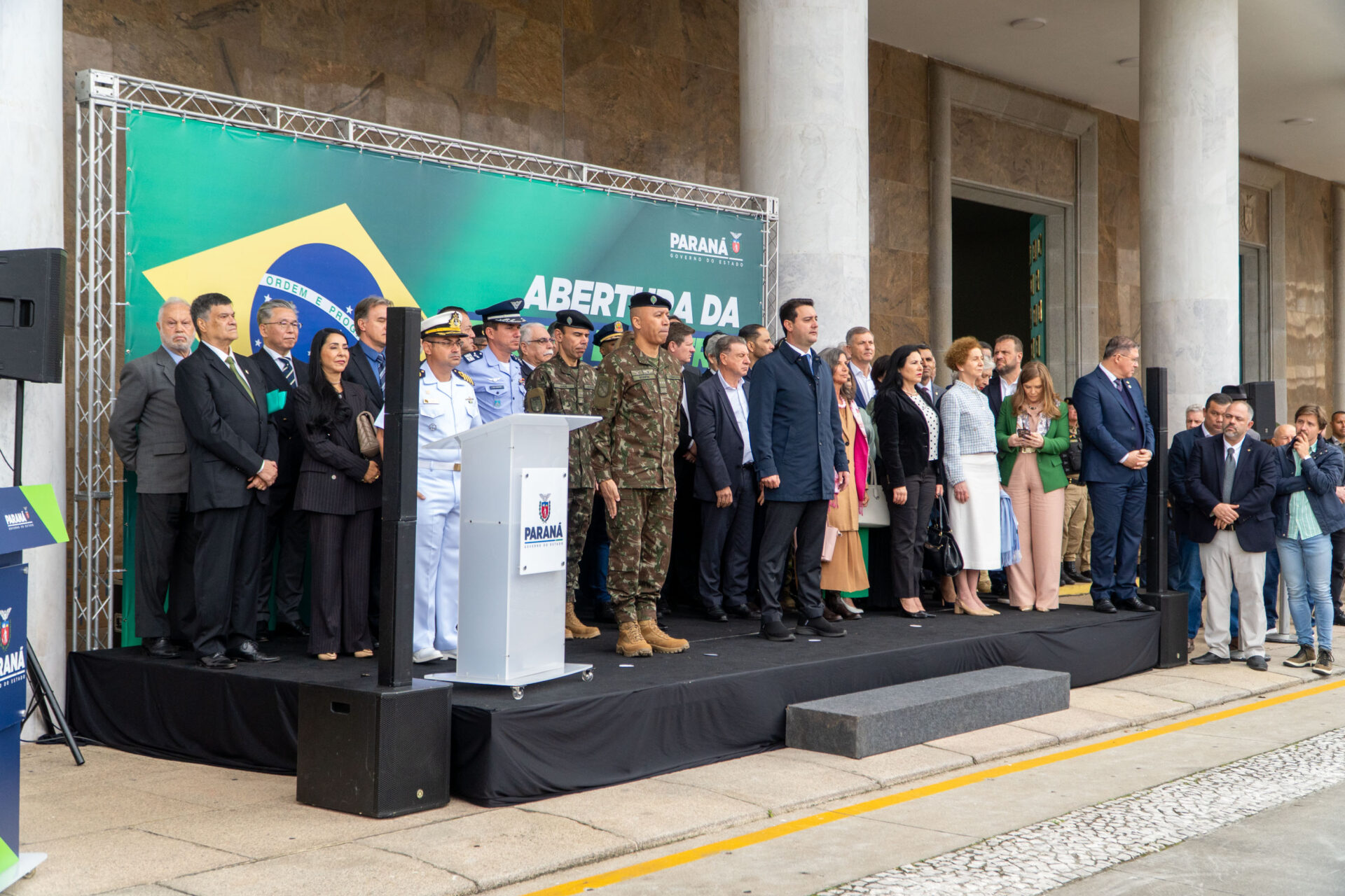Cerimônia no Palácio Iguaçu celebra a independência e o início da Semana da Pátria