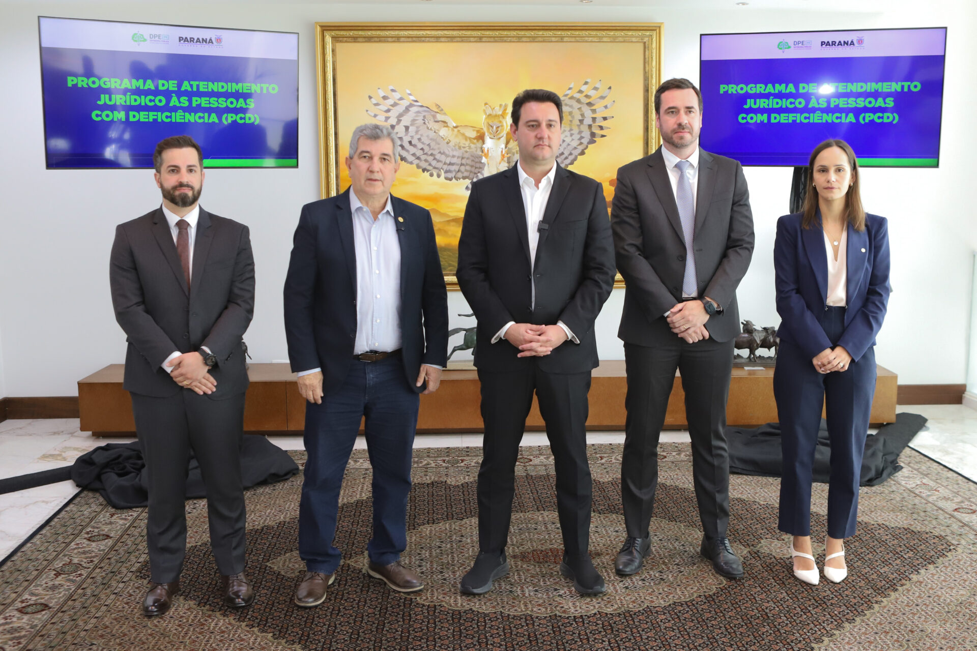 Governador sanciona lei que garante atendimento gratuito da Defensoria Pública a PCDs