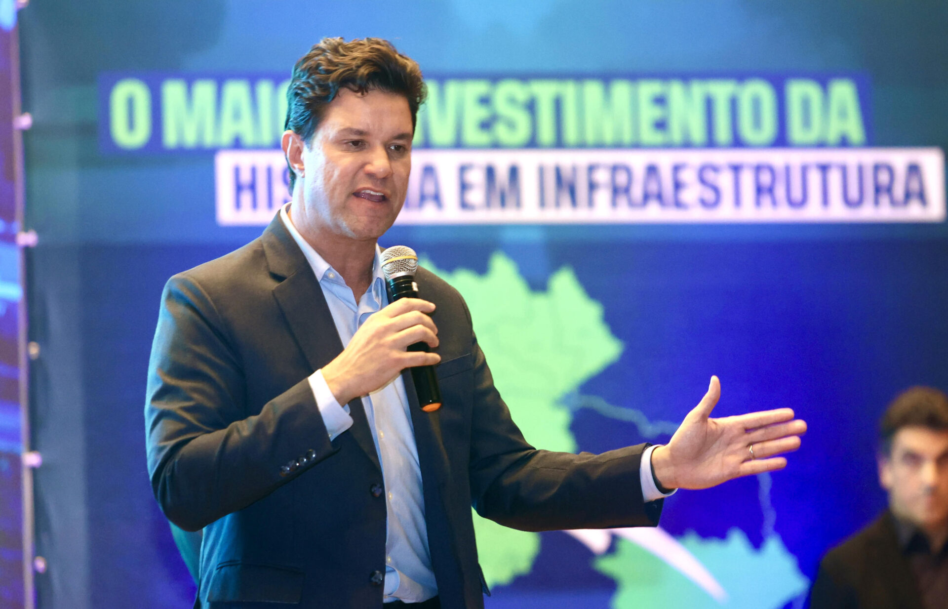 Governo começa a elaborar Plano de Logística e anuncia R$ 580 milhões para região de Ponta Grossa