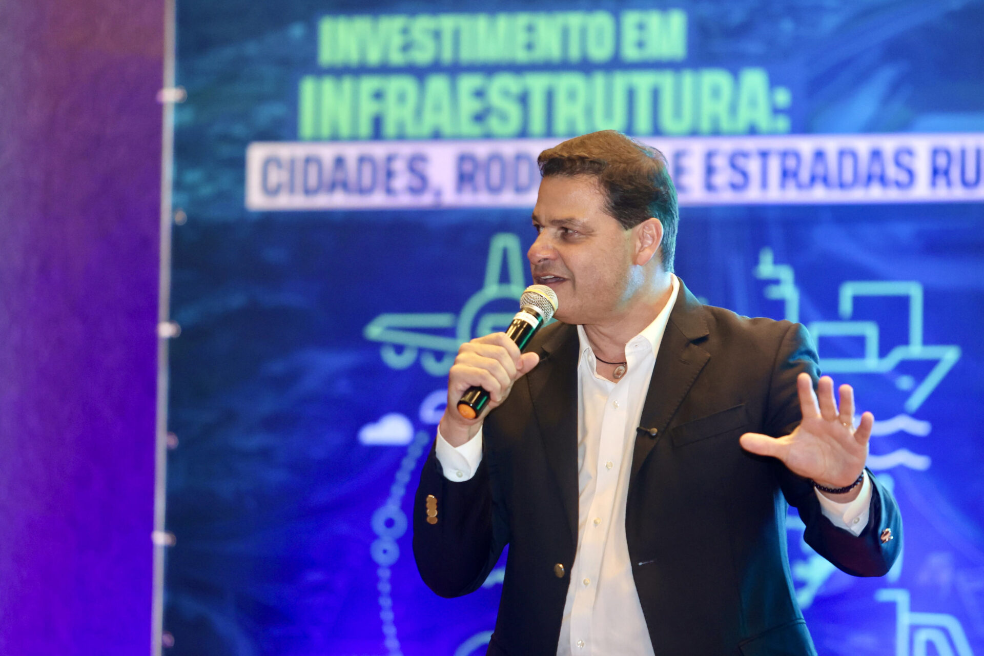 Governo começa a elaborar Plano de Logística e anuncia R$ 580 milhões para região de Ponta Grossa