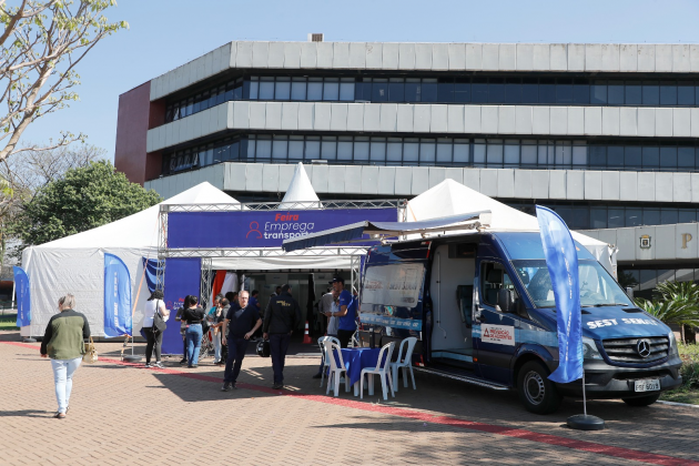 OPORTUNIDADE | Primeira Feira Emprega Transporte movimenta Cascavel com mais de 150 vagas de trabalho