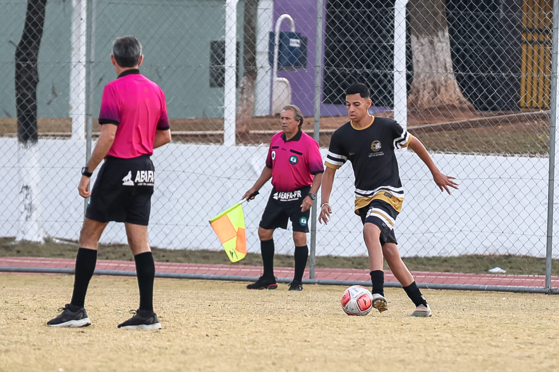 8,5 mil atletas participam até domingo da 2ª fase regional dos Jogos Escolares Bom de Bola