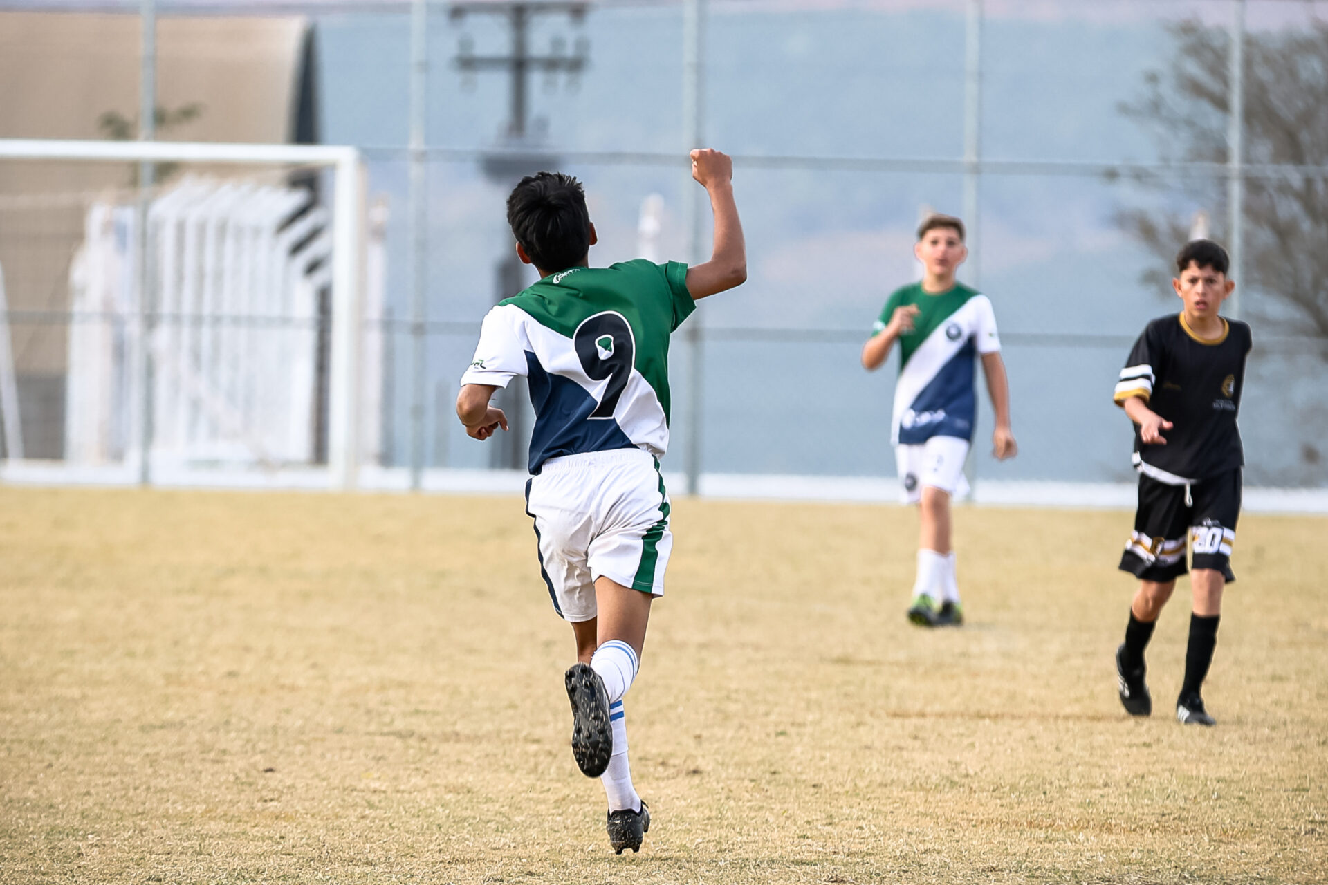 8,5 mil atletas participam até domingo da 2ª fase regional dos Jogos Escolares Bom de Bola