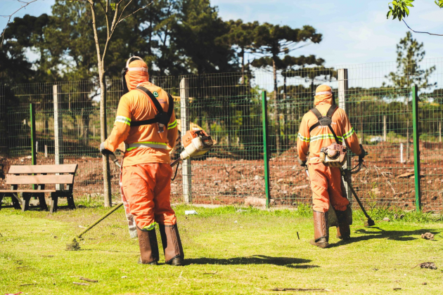 EDUCAÇÃO AMBIENTAL  | Programa Sema nos Bairros chega ao Floresta com revitalização e limpeza de espaços públicos