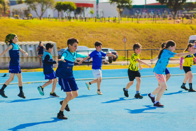 ESPORTE | Cascavel abre vagas gratuitas para jovens talentos em projeto gratuito de atletismo no CNTA
