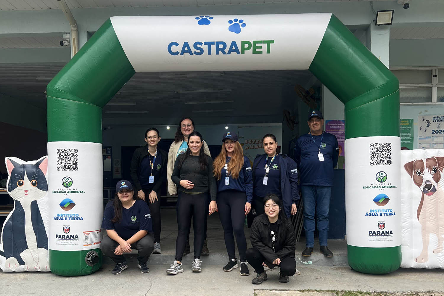 Passagem extra do CastraPet Paraná pela Ilha do Mel beneficia 102 animais