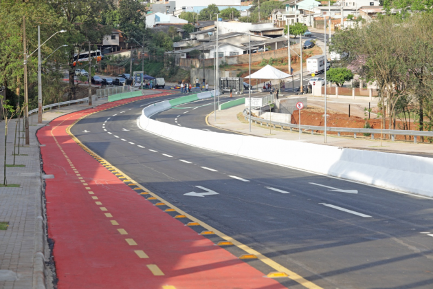 HISTÓRICO | Prefeitura entrega a nova Ponte do XIV de Novembro e encerra espera de décadas da comunidade da região Sul