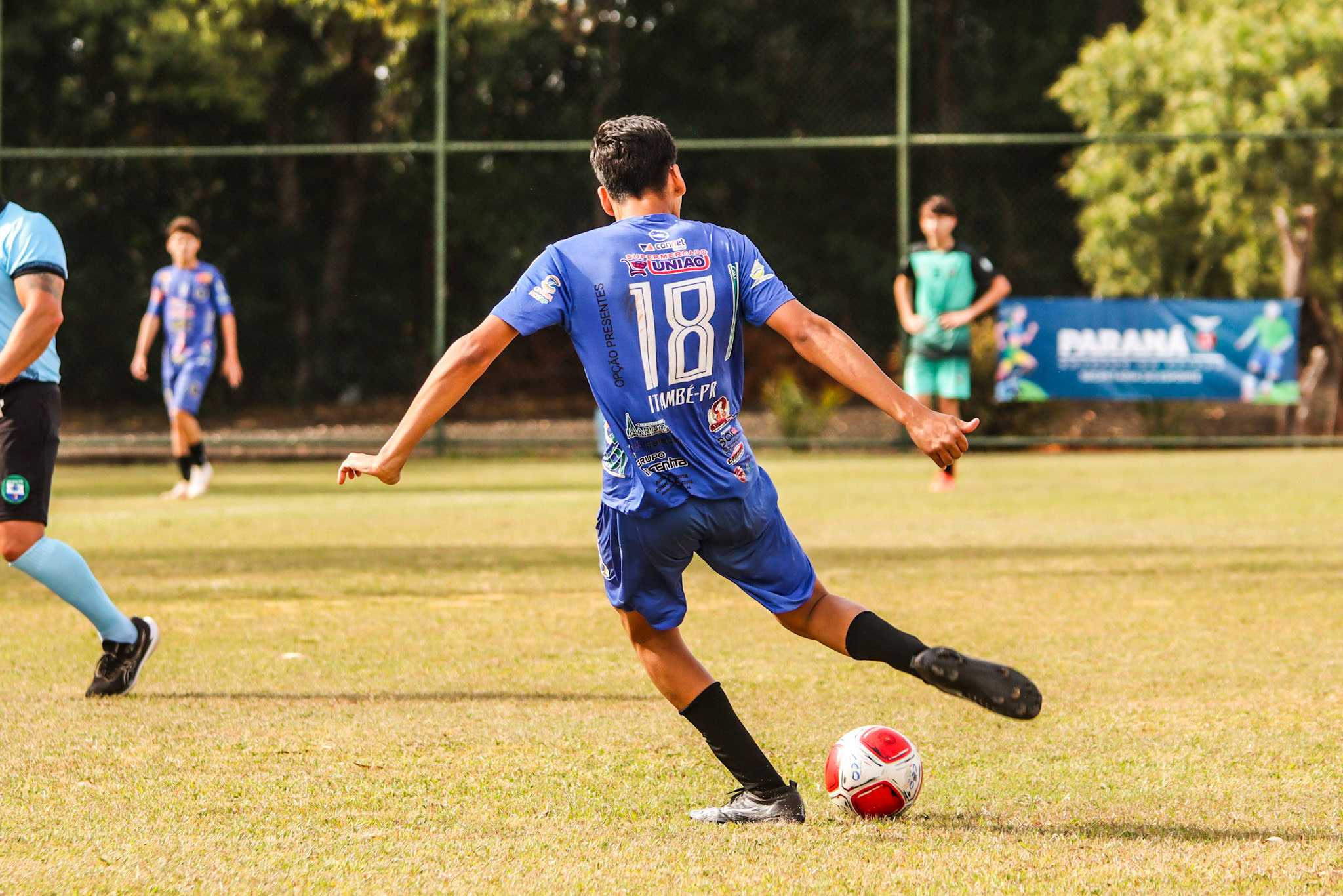 Fase final do Paraná Bom de Bola 2025 começa nesta sexta-feira em Apucarana